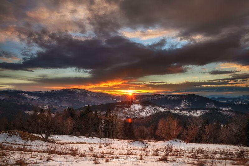#tree #winter #sunset #sky #wood #nature #amazing #earth #pics #photo #best #poland #pentax #benro #haida Sunset...photo preview
