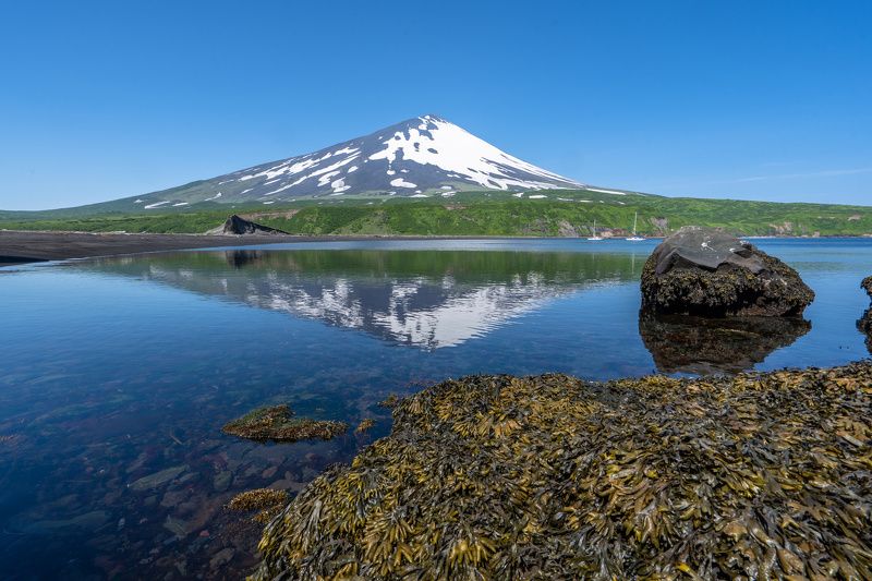 вулкан, алаид, северные курилы, курильские острова, острова атласова, отражение, volcano, kuril islands, reflection Вулкан Алаидphoto preview