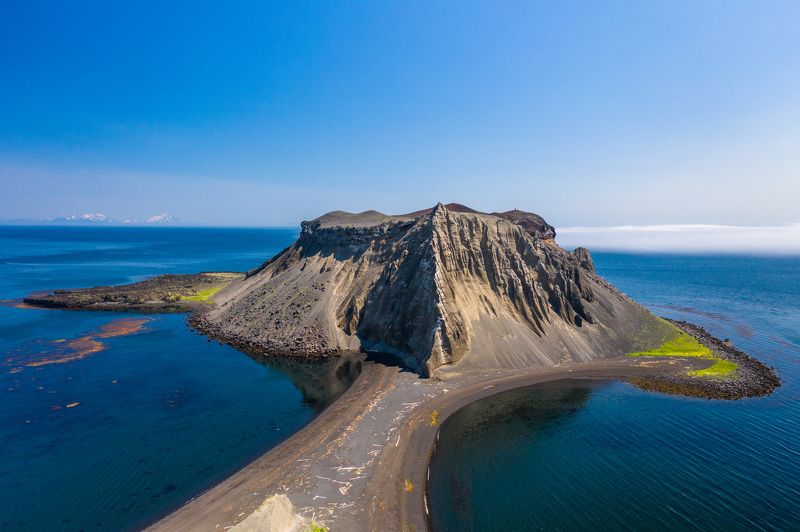 вулкан, такетоми, северные курилы, курильские острова, volcano, taketomi, kuril islands Вулкан Такетомиphoto preview