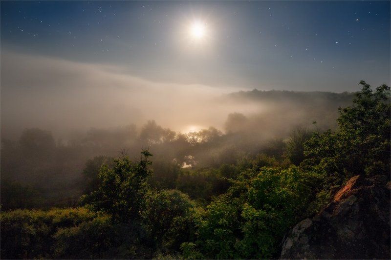 Ночь на Южном Бугеphoto preview