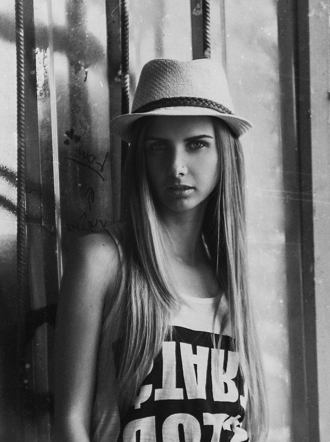 Полина. Автор: Аркадий Курта , Аркадий Курта