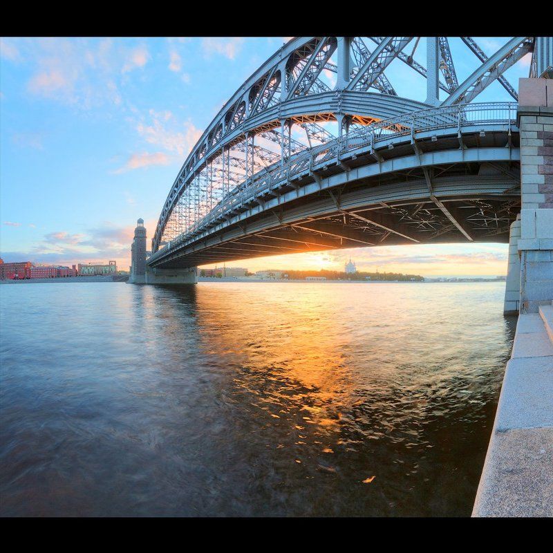 Вечер из жизни моста Петра Великогоphoto preview