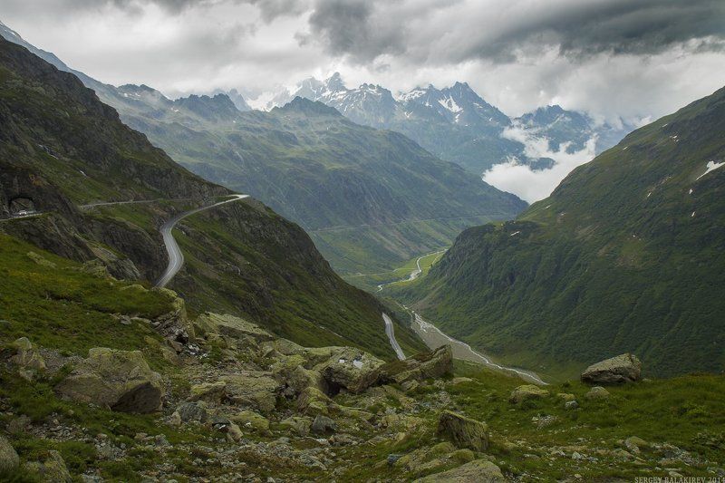 Горный перевалphoto preview