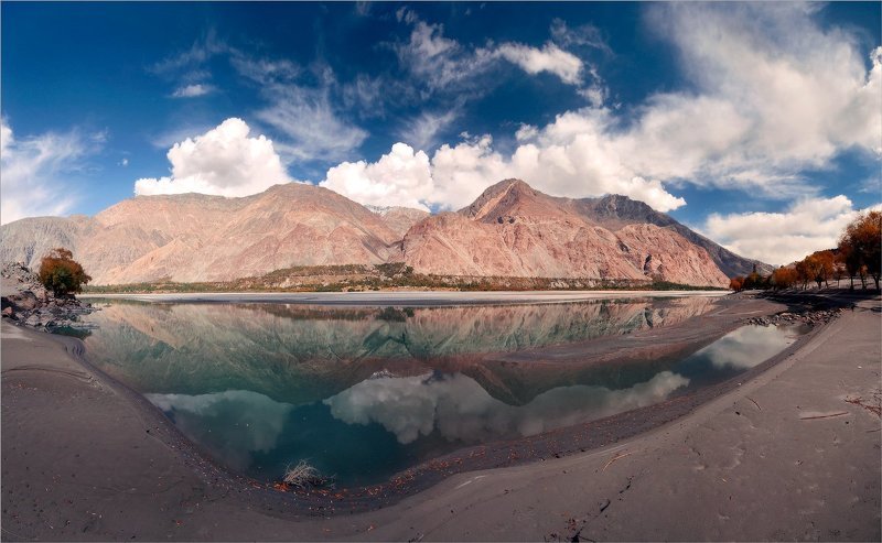 У рекиphoto preview