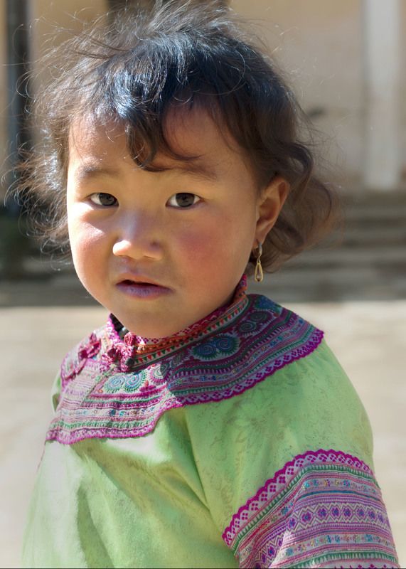 Em bé Tả Vanphoto preview