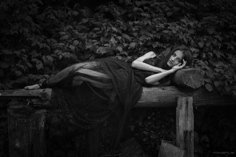 девушка, портрет, природа, ч/б, лето Simple portraits фото превью