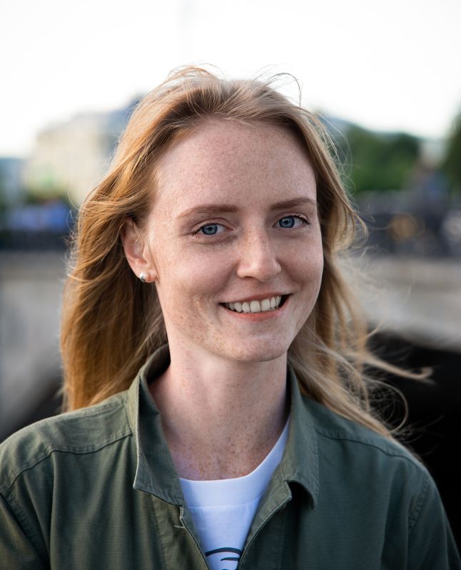 стрит, красивая девушка, женский портрет, концептуальное Марияphoto preview