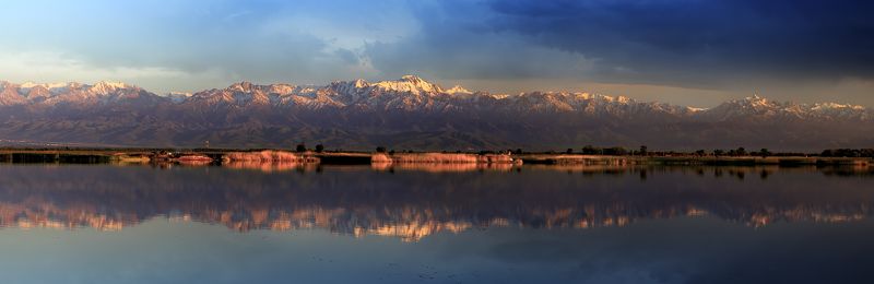 Казахстан Заилийский Алатау, пик Талгар 4978м.photo preview