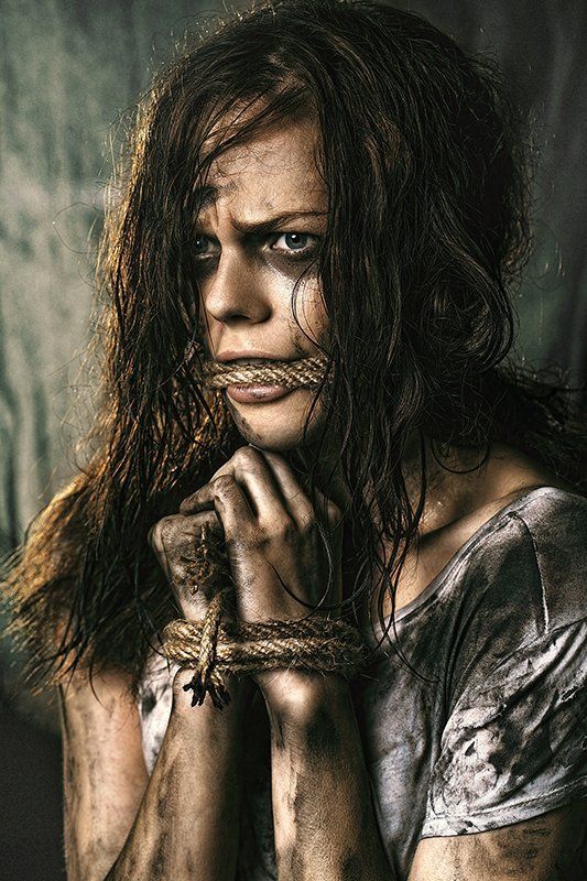 Abductionphoto preview