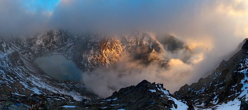 Гималаи, Госайкунда, Закат, Непал, Облака Вечерний прилив молочного океана Госайкундыphoto preview