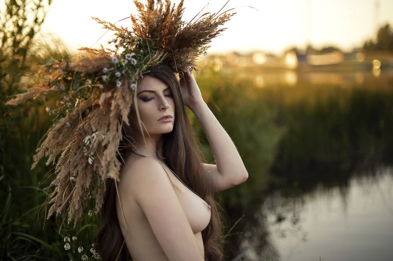 женский портрет, ню photo preview