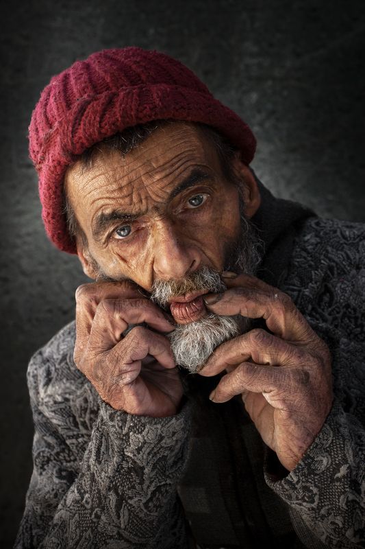 #Forehead #Nose #Face #Hair #Cheek #Skin #Head #Lip #Chin #Hand  Outcast photo preview