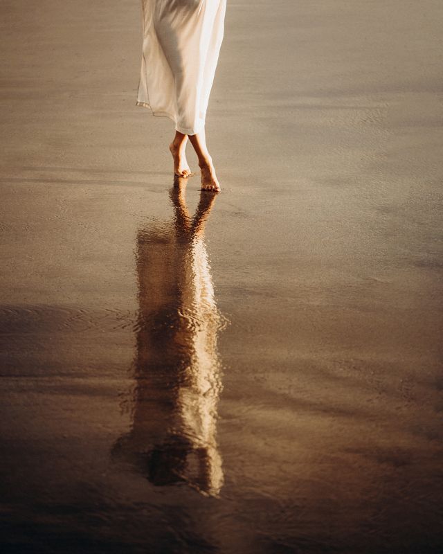 портрет, portrait, people, lady, жанр, mood, soul, девушка, nature, film, фотография, photo, island, beach, sun, солнце Soak up the heatphoto preview