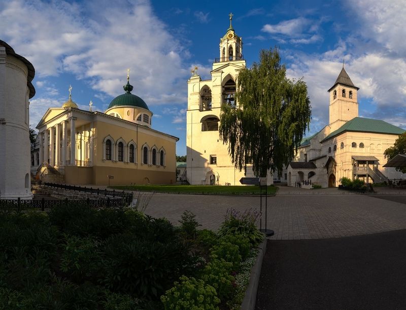 книга владыка моря, capriccio, veduta, photoartist, ведута, каприччио, фотохудожник, ярославль, россия, кремль, храм, церковь, закат, yaroslavl, artyom mirniy, rusia, золотое кольцо Ярославский музей-заповедник. Город Ярославль (Россия)photo preview