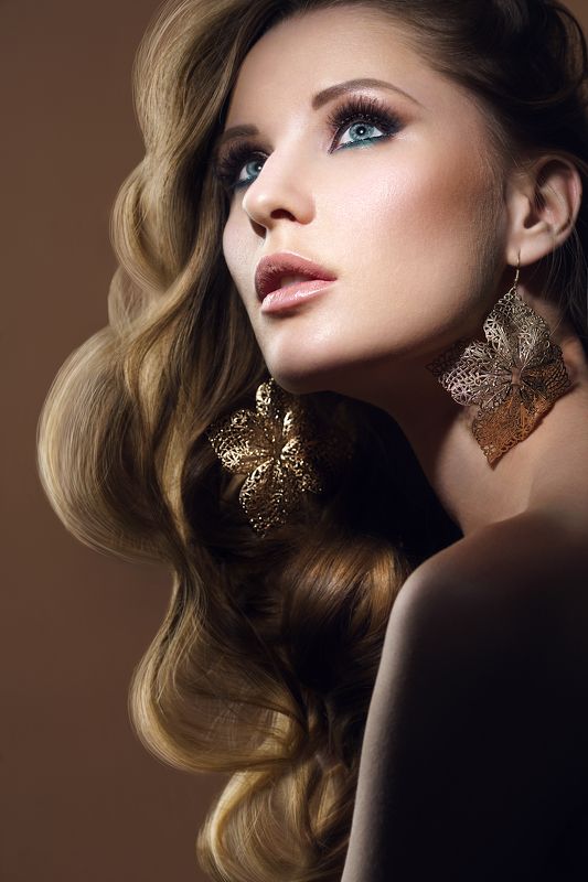 woman, portrait, girl, red, makeup, closeup, fashion, fashionable, cute, attractive, face Leraphoto preview