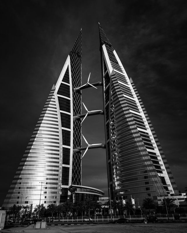 Towards the skyphoto preview