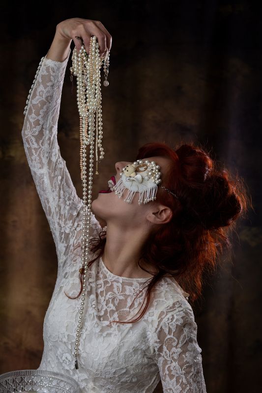 portrait,,nude,nudo,fineart,finenude, female, modella, model,natura, urbex signora delle perlephoto preview