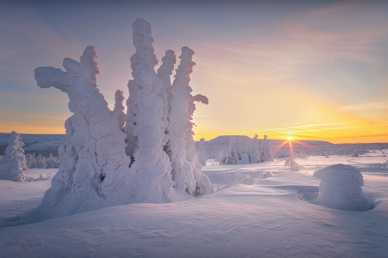 главный уральский хребет, гух, зима, урал, северный урал, рассвет, солнце Идущие к Солнцуphoto preview