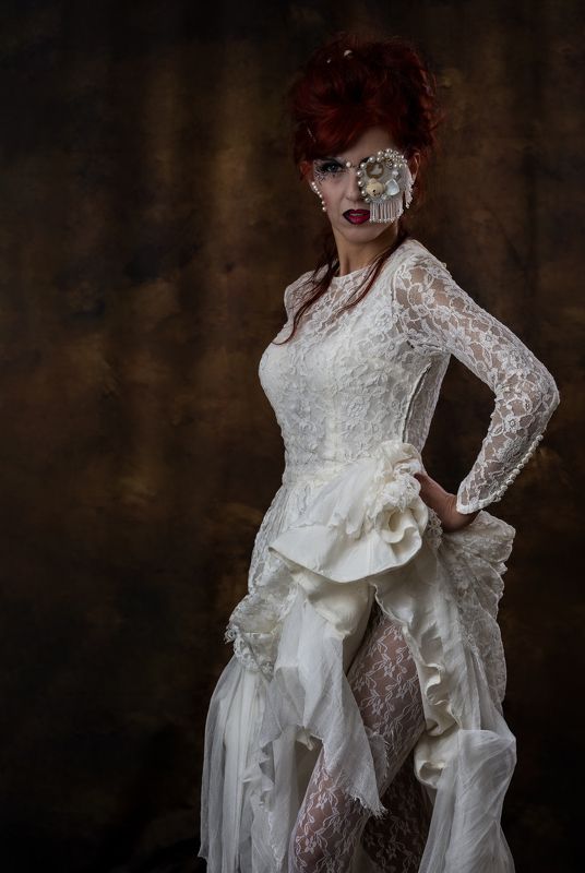 portrait lady pearlphoto preview