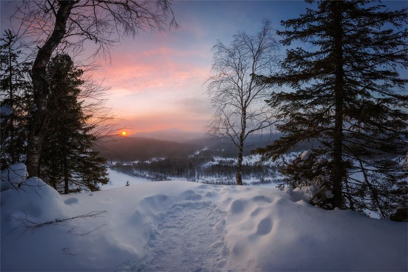 ветлан.закат.полюд.пермскийкрай.тайга.горы.лес.солнценебо.краскизаката Встречая закат...photo preview