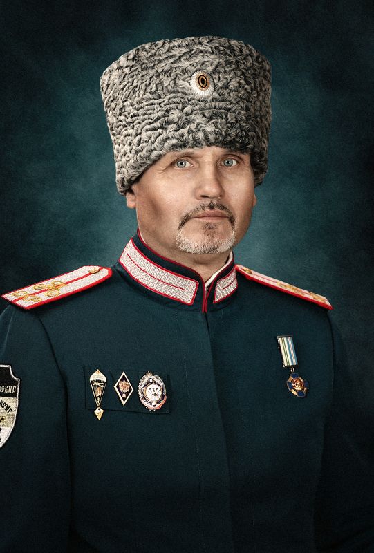 fine art, мужчина, студия, художественное фото, портрет, мужской портрет, казак, военная форма Портрет казакаphoto preview