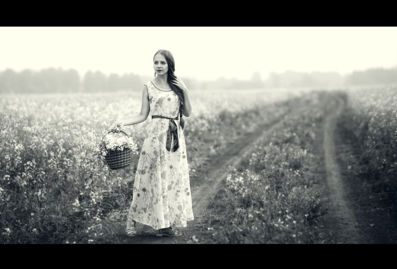 девушка, студия, художественное фото, лето, поле, корзинка, цветы, деревня ***photo preview