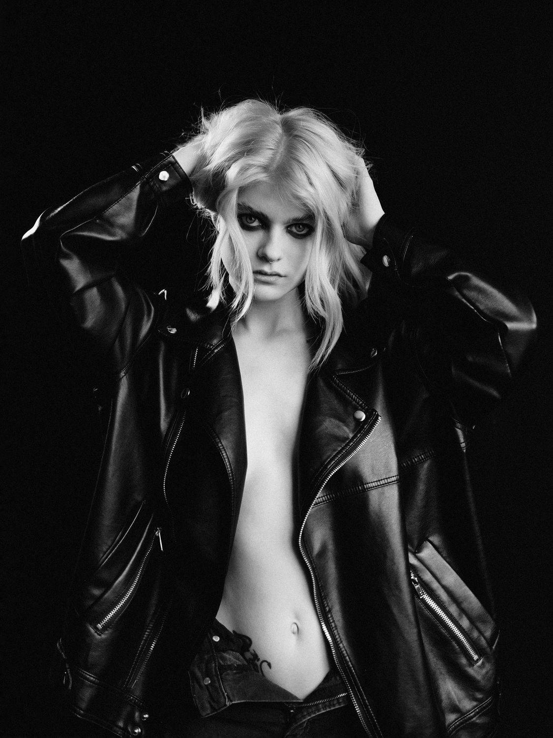 Лиза. Автор: Алексей Андреев , Алексей Андреев