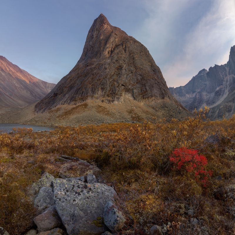 yukon,rock, tundra, tombstone ЗУБphoto preview