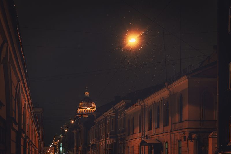 город, звезда, фонари, ночь, свет, архитекрура Guiding star...photo preview