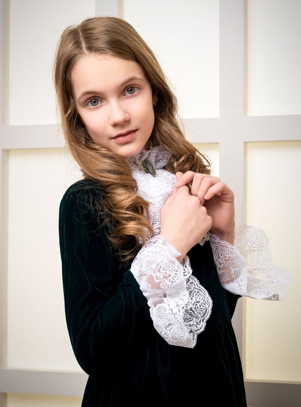 студийный портрет, детский портрет, арт Эвелинаphoto preview