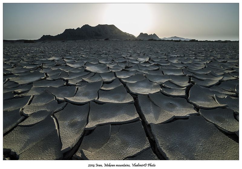 Иран, Пустыня Iranian curvesphoto preview