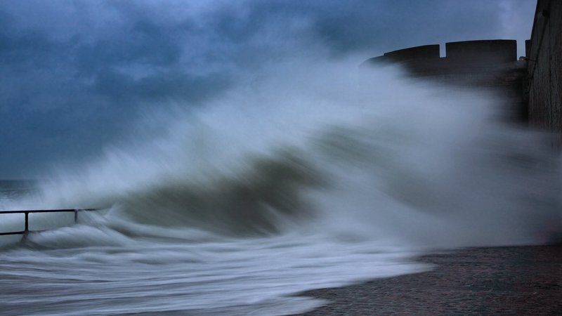 франция, океан,france,saint-malo Девятый вал....Водный пленphoto preview