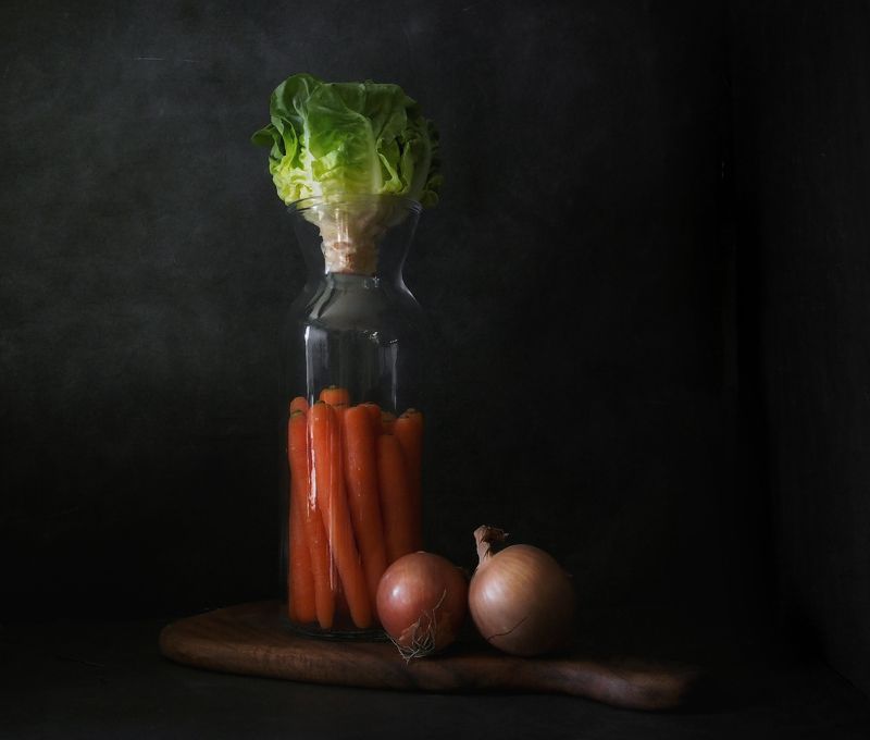 carrots, kopf salad, onions Carrots, Kopf Salad & onionsphoto preview