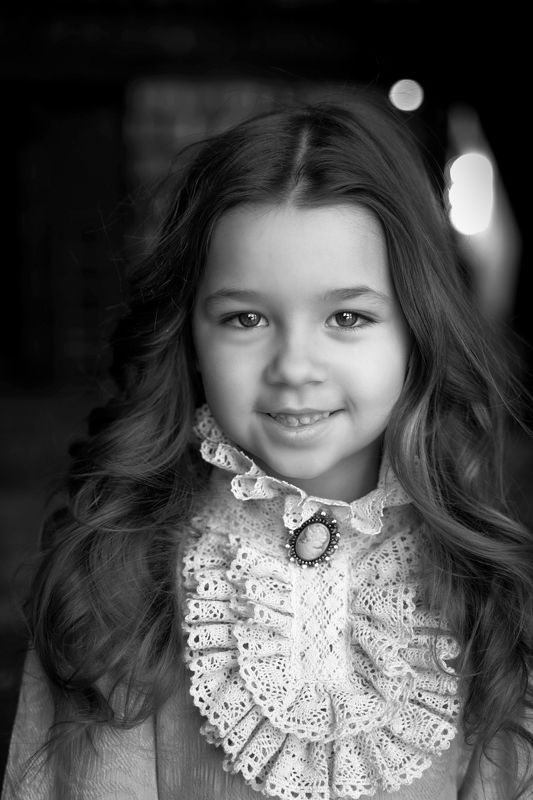 студийный портрет, детский портрет, семейный, концептуальное Милинаphoto preview