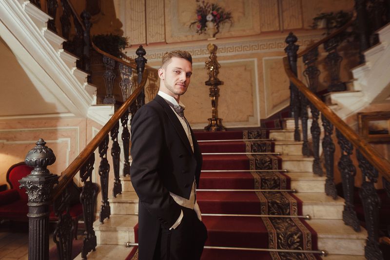 Мужской портретphoto preview