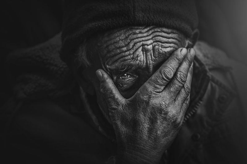 #Blach&White old manphoto preview