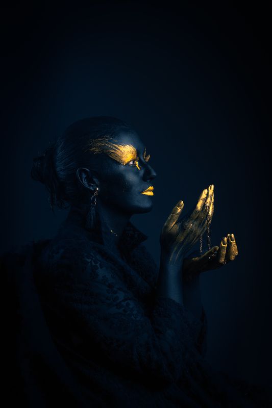 Blue nobilityphoto preview