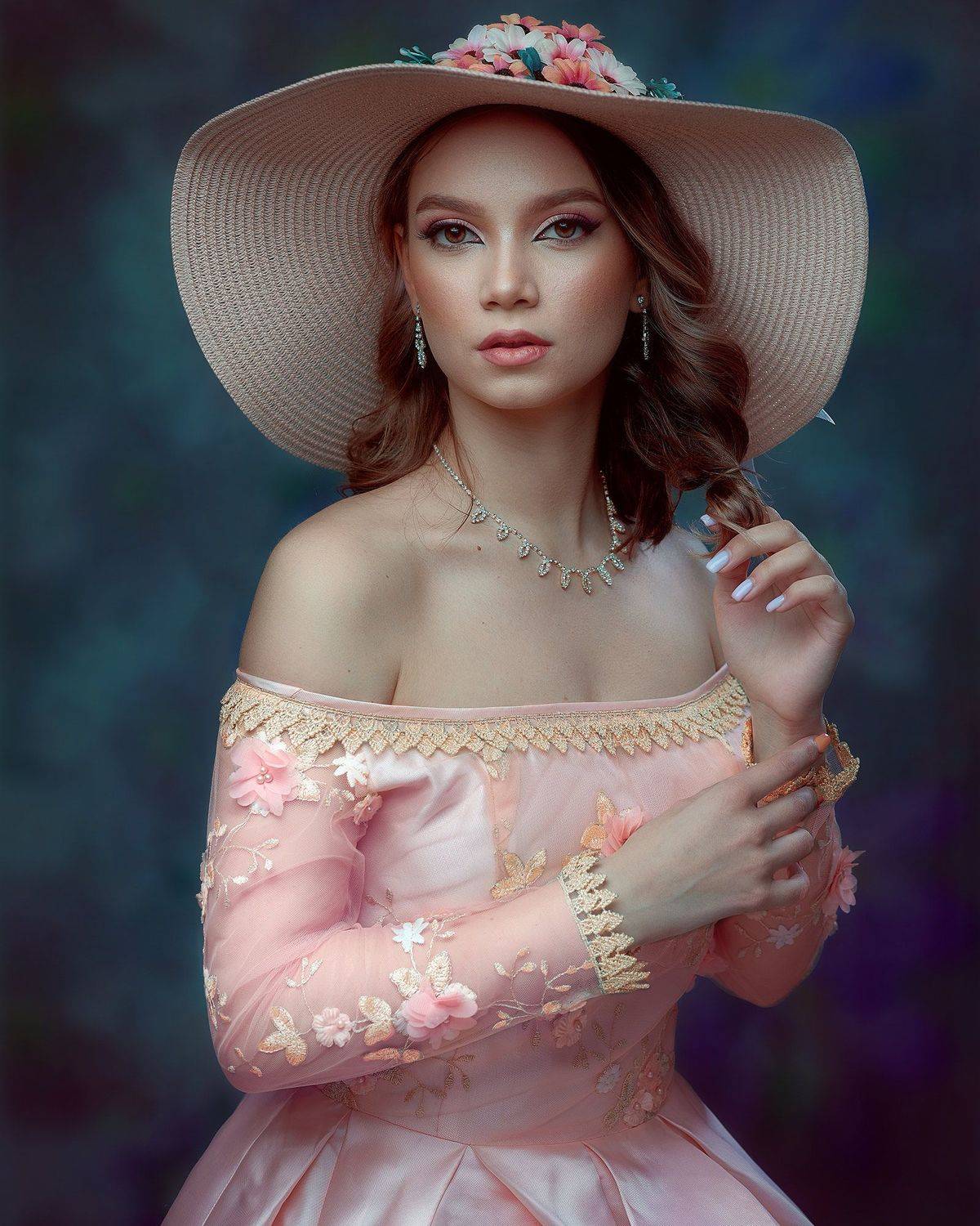 Эвелина. Автор: Вадим Кузьмичев , Вадим Кузьмичев