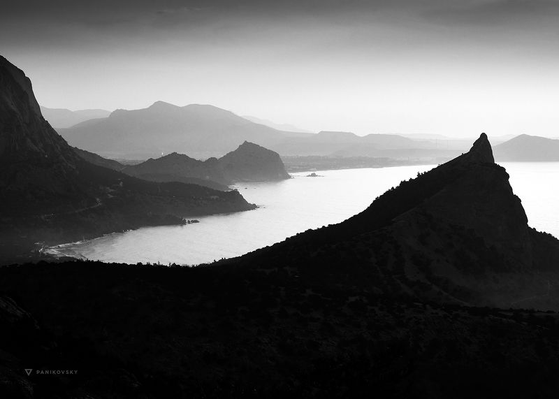 Крым, Новый свет, рассвет, Горы, море, скалы Райская бухтаphoto preview