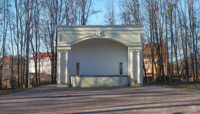 сцена, Россия, Багратионовск, парк, день, Калининградская область, Россия, 2022год,scene, Russia, Bagrationovsk, park, day, Kaliningrad region, Russia, 2022 «Сцена»photo preview