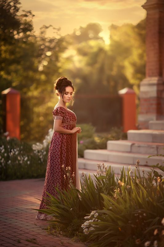 девушка, закат, свет, прошлое Атмосфера прошлогоphoto preview