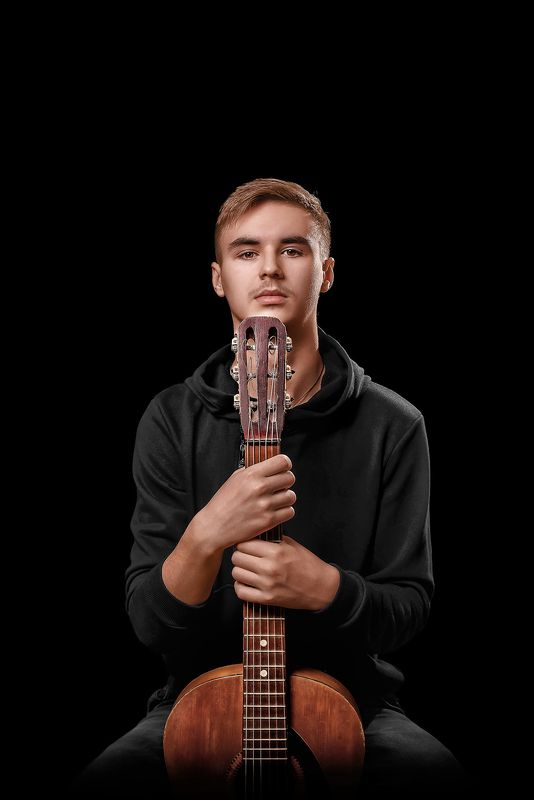 Гитаристphoto preview