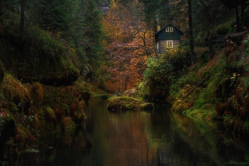 Таинственная река фото превью