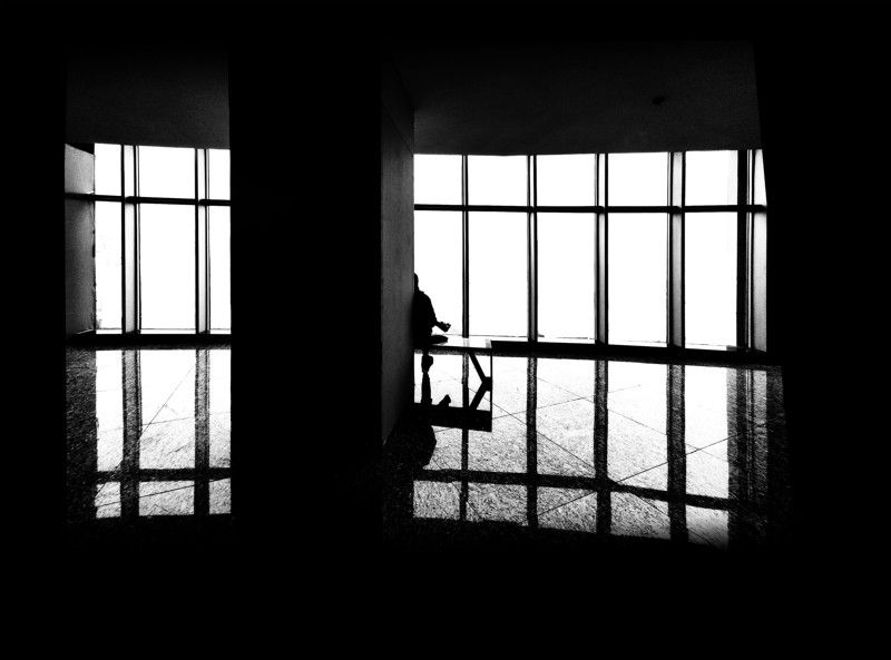 black and whitephoto preview