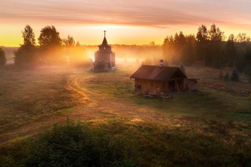 Церковь фото превью