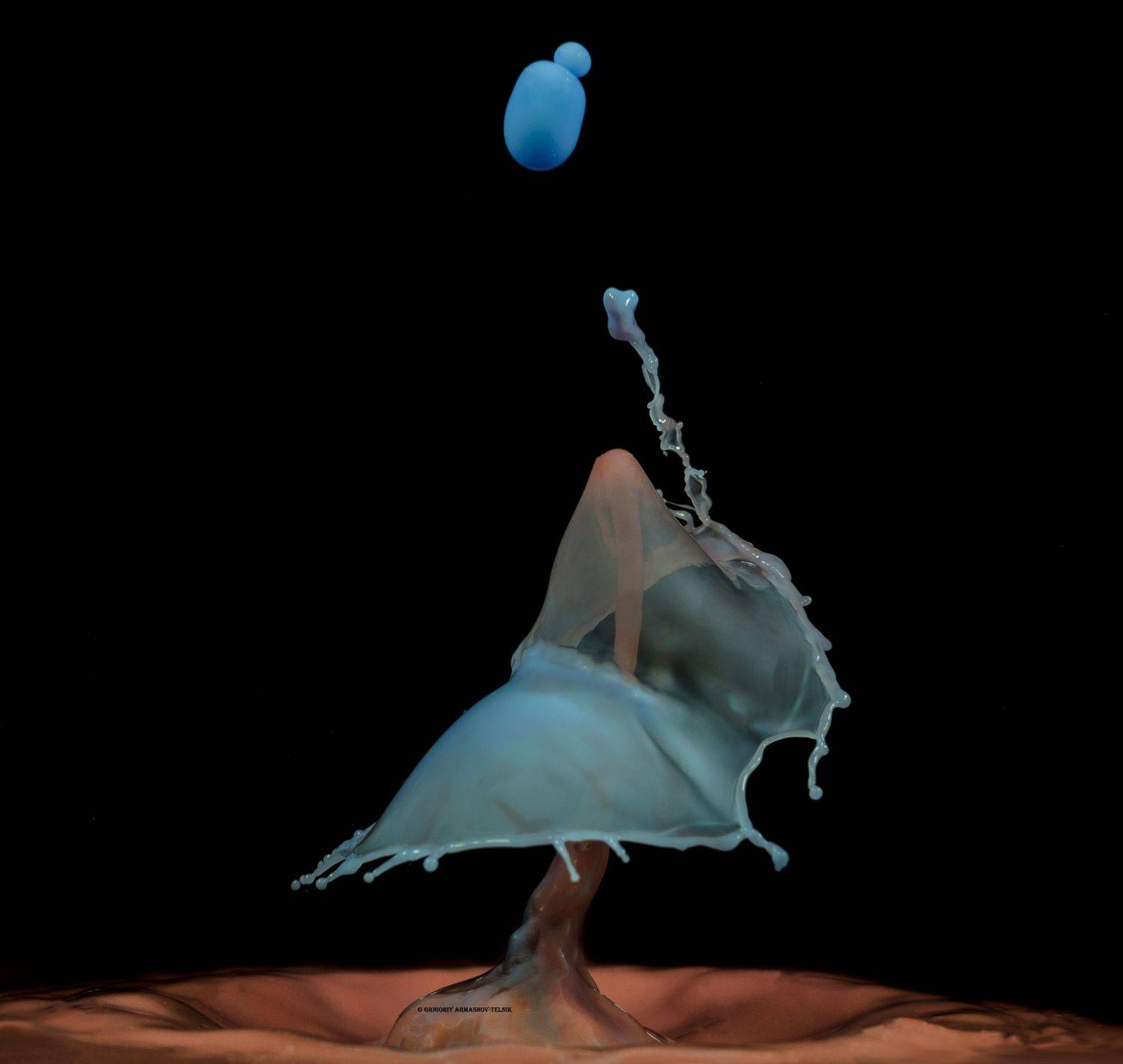 Color drops. Автор: Армашов-Тельник Григорий #color_image #color #drop #liqiud #macro #water #macrophoto, Армашов-Тельник Григорий