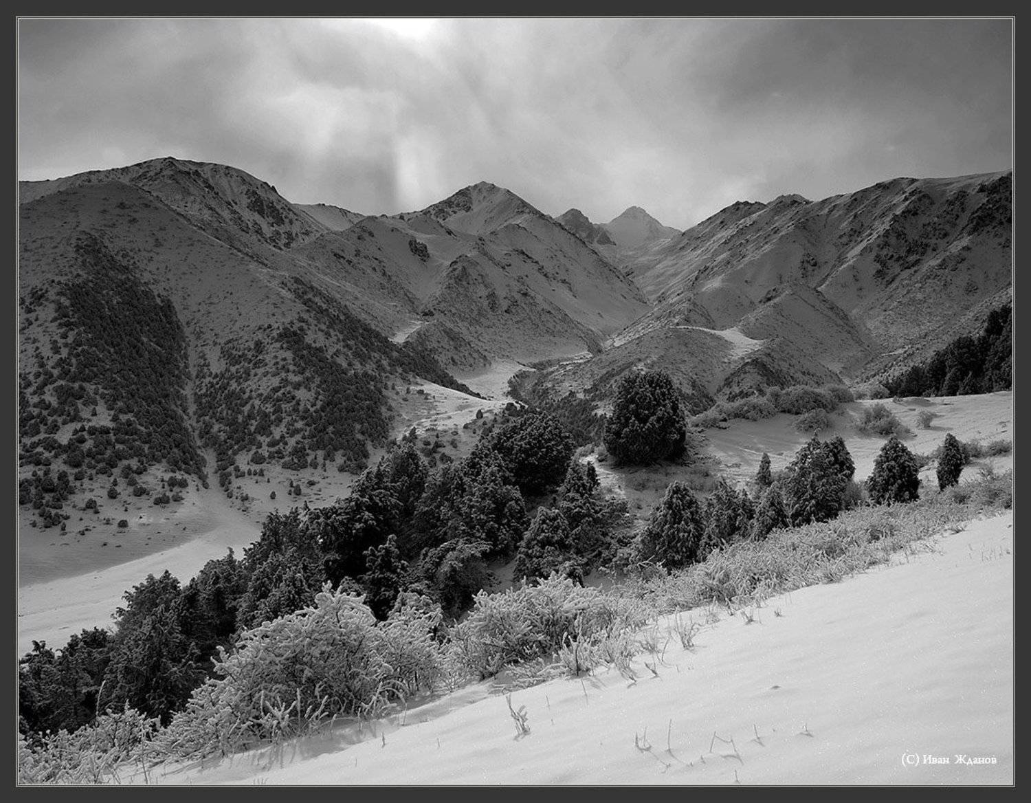 Тянь-Шань. Автор: Иван Жданов горы, кыргызстан, киргизия, тянь-шань, ноябрь,, Иван Жданов