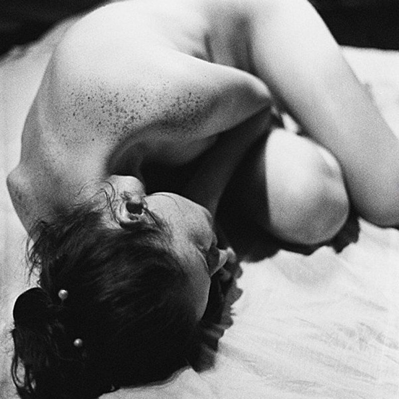 ...noli-me-tangere...photo preview