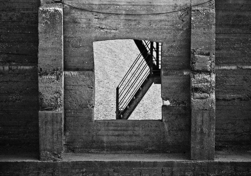 стена, шлюз, проём, лестница, бетон, фактура Стена шлюза.photo preview