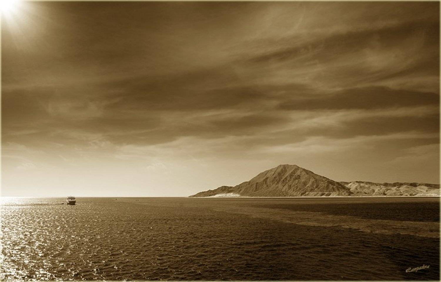 Манящий Забаргад. Автор: Lampadina (Svetlana Maximova) египет, красное море, остров забаргад, яхта, Lampadina (Svetlana Maximova)